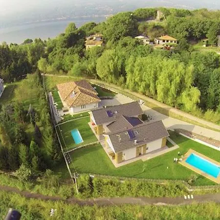 Allegria Gialla Ferienvilla Mit Pool 别墅