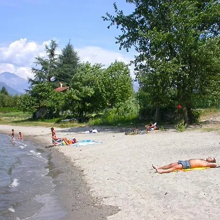 Allegria Gialla Ferienvilla Mit Pool Villa Colico